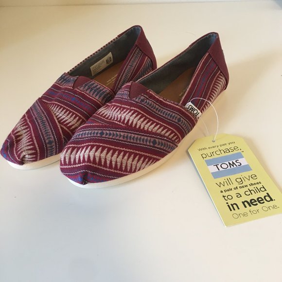 Toms Shoes - Brand New Toms Women's 6